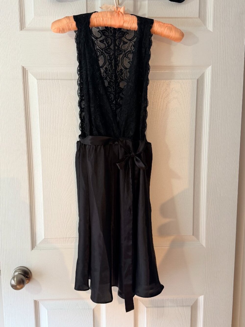 La Vie en Rose Black Satin & Lace Babydoll Chemise – XL